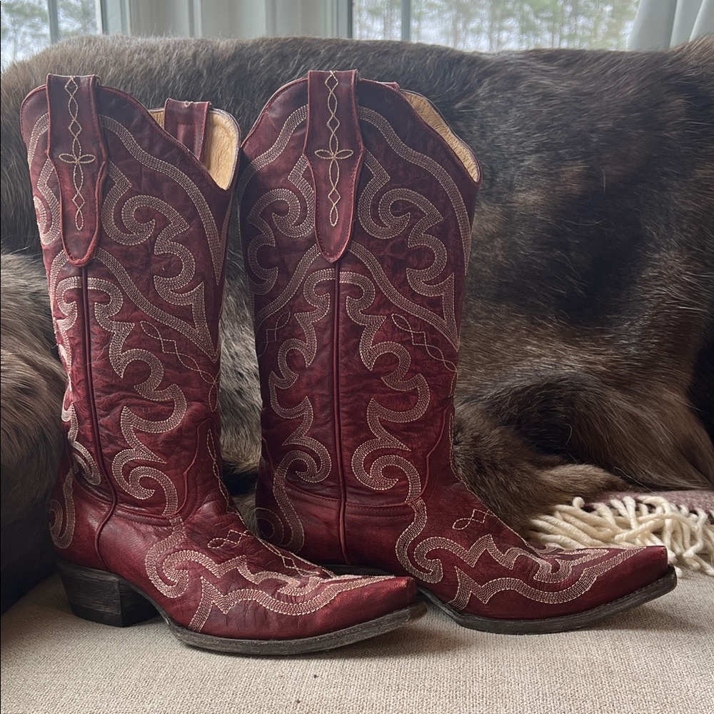 Old Gringo Burgundy Heeled Boots - Picture 3 of 6